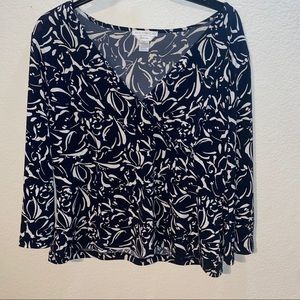 Black & white blouse